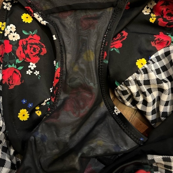 Torrid high waist ruched gingham floral swimsuit bottoms 2X - Picture 7 of 8